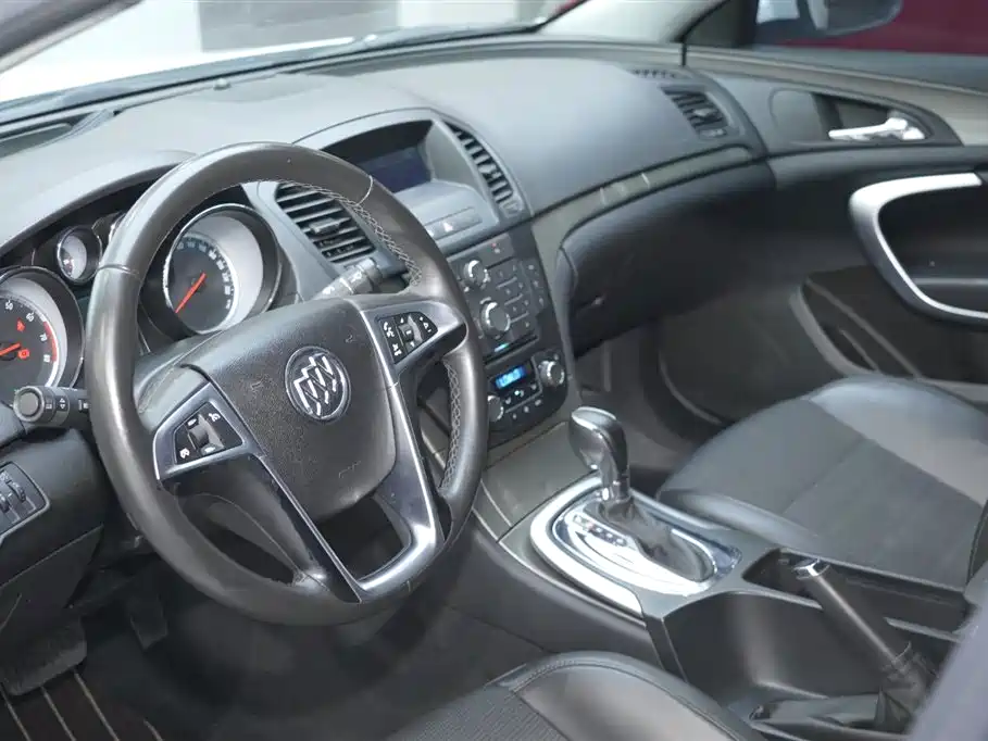 Buick Regal 2013 1.6T Automatic Elite Sport Edition фото 15