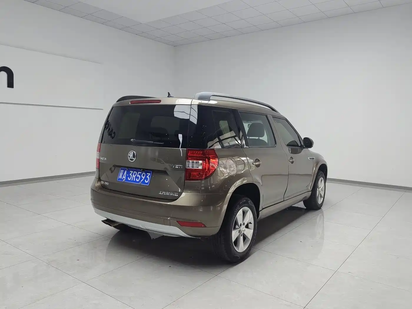 Škoda Yeti 2017 TSI280 DSG Advance фото 9