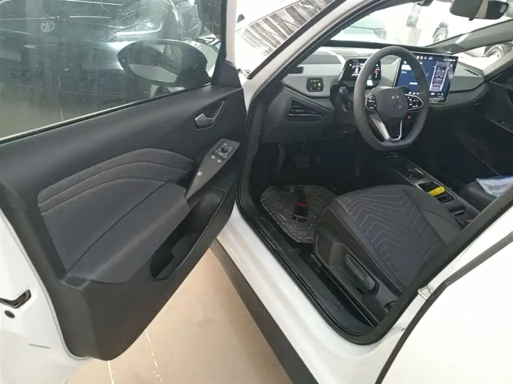 Volkswagen ID.3 2025 Smart Pure Intelligent Edition фото 15
