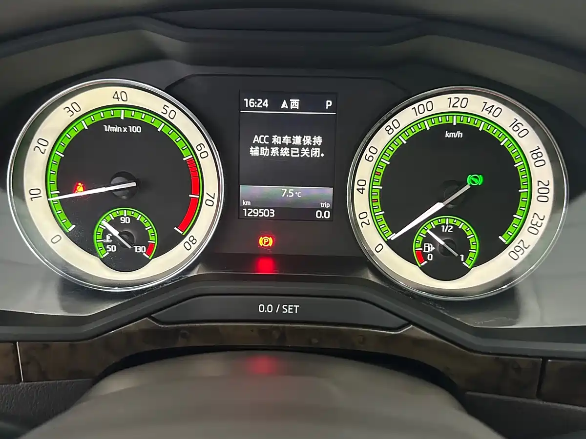 Škoda Superb 2018 TSI380 DSG Flagship Edition China V фото 7