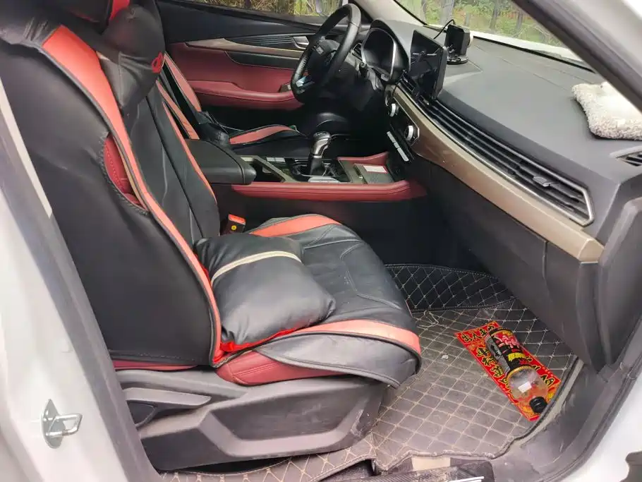 Jetour X70 2024 2024 1.5T Manual Glory Edition 7-seater