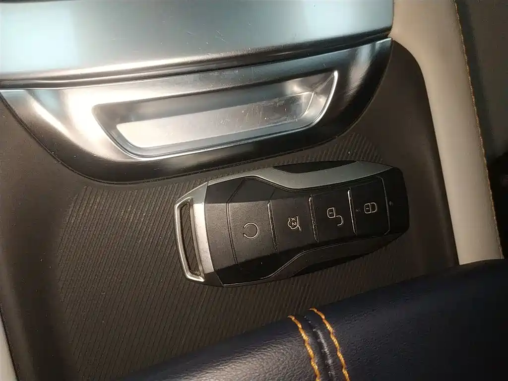 BYD Song PLUS PHEV 2021 DM-i 110KM Flagship фото 17