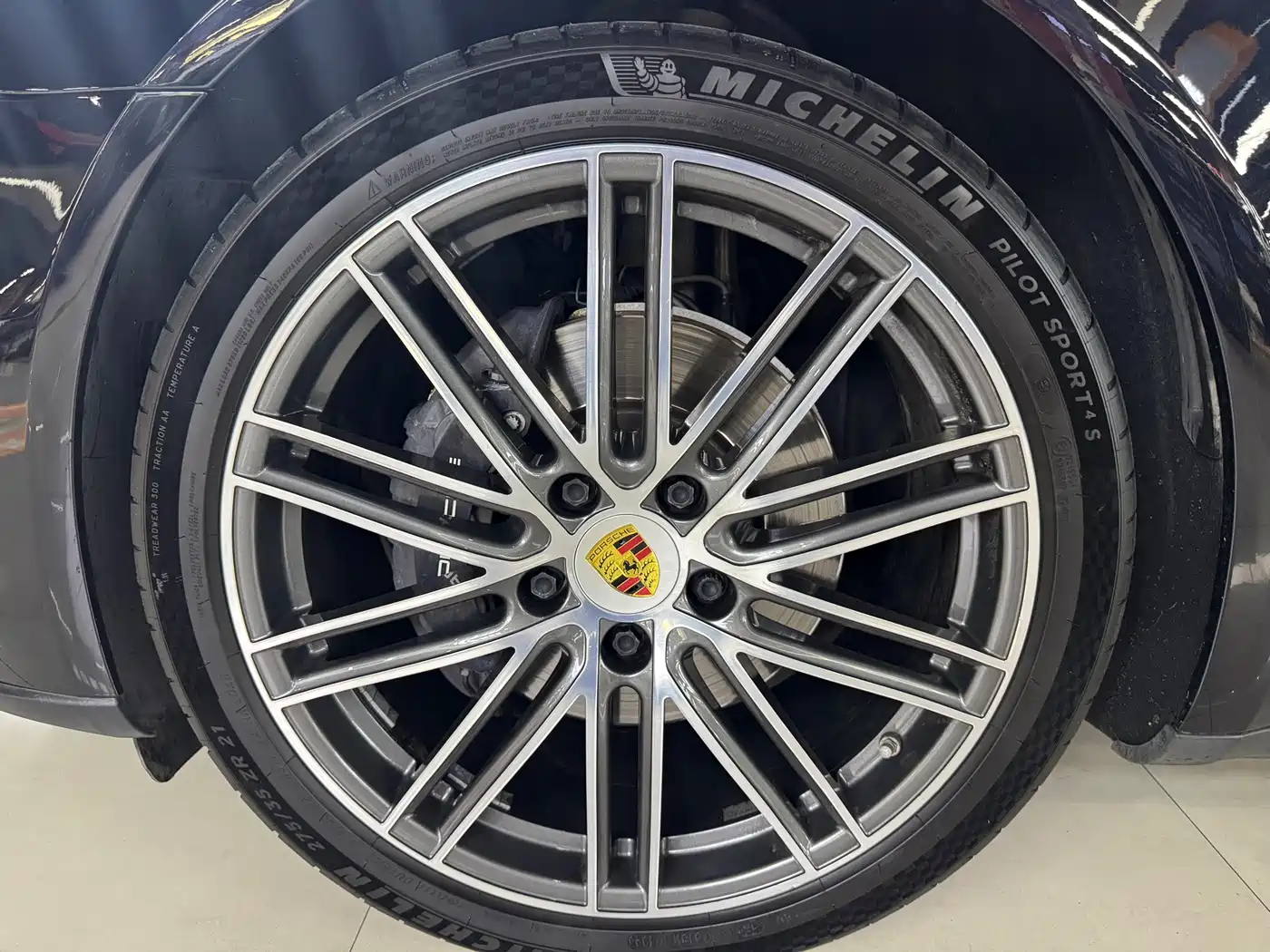 Porsche Panamera 2019 Panamera 2.9T фото 3