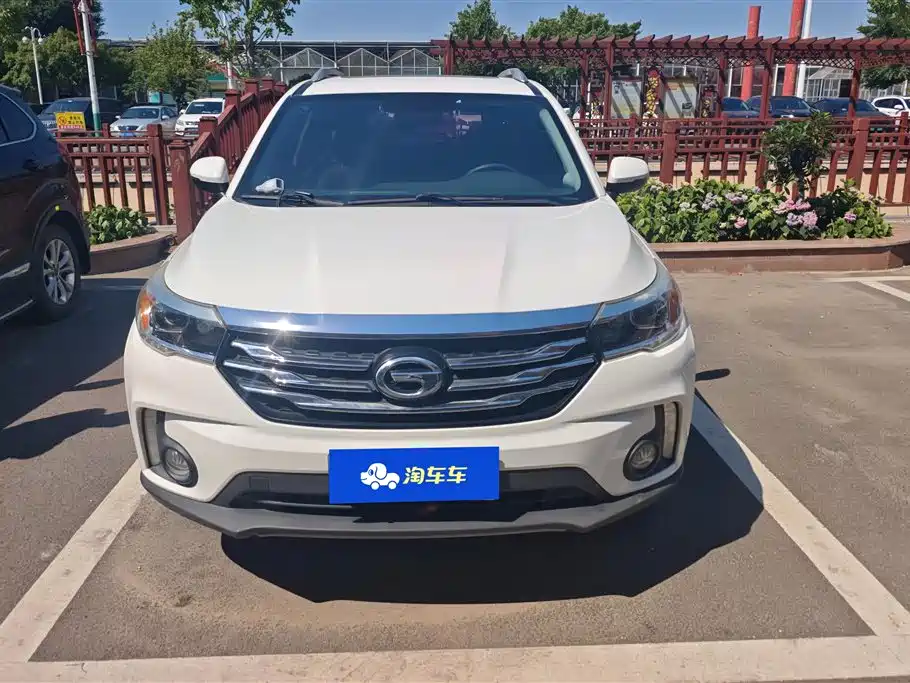 GAC Trumpchi Trumpchi GS4 2017 235T G-DCT 2WD Elite фото 2