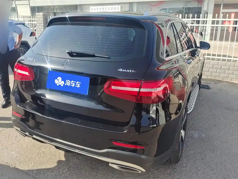 Mercedes-Benz GLC 2019 Facelift GLC 300 L 4MATIC Dynamic фото 3