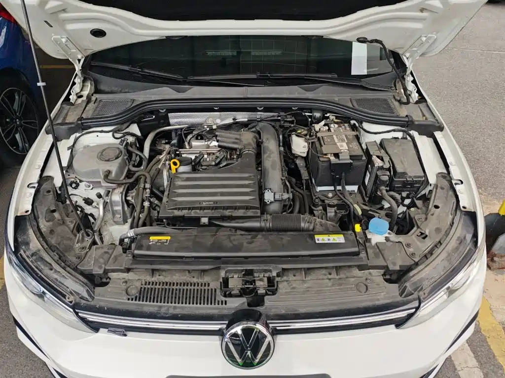 Volkswagen Golf 2023 Facelift 280TSI DSG R-Line Lite фото 20