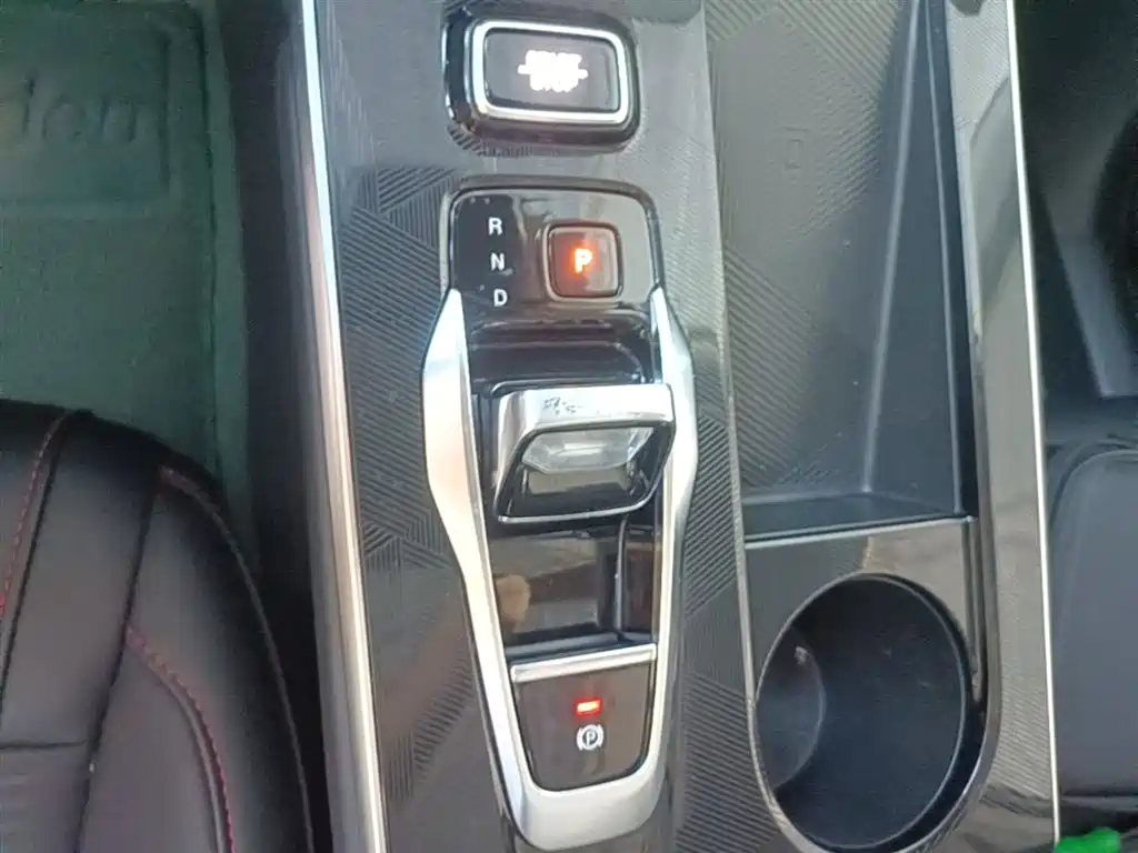 GAC Trumpchi Yingku 2022 Model 1.5T Supernova Pro Edition фото 14