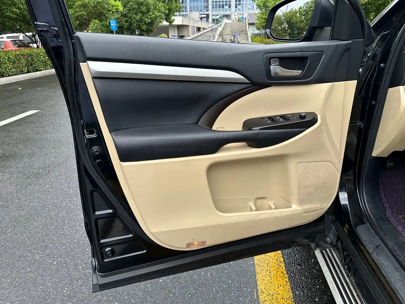 Фото 19 - Toyota Highlander