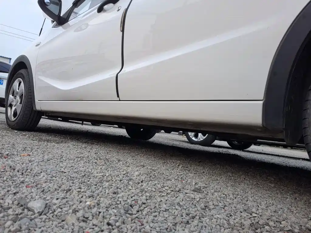 Baojun 310 2021 2020 1.2L Manual Value Edition