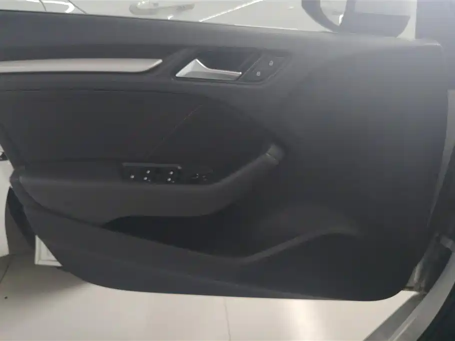 Audi A3 2019 Limousine 35 TFSI Progressive China V фото 7