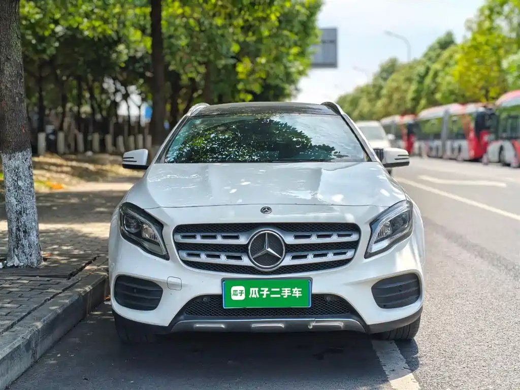 Mercedes-Benz GLA 2019 GLA 200 Fashion фото 3