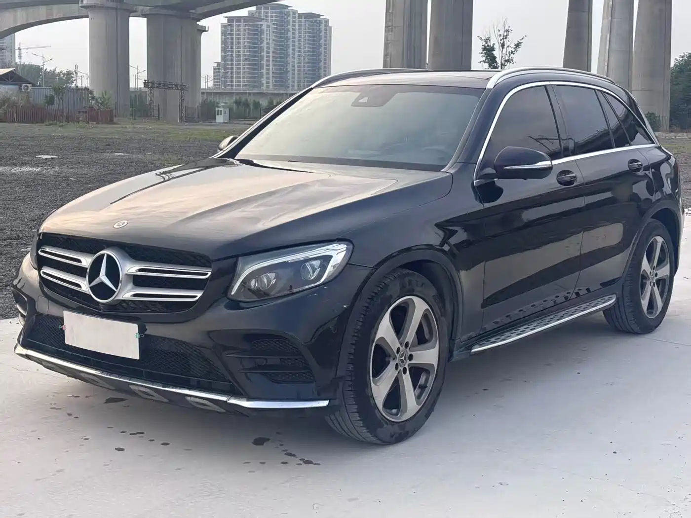 Mercedes-Benz GLC 2017 GLC 300 4MATIC Dynamic
