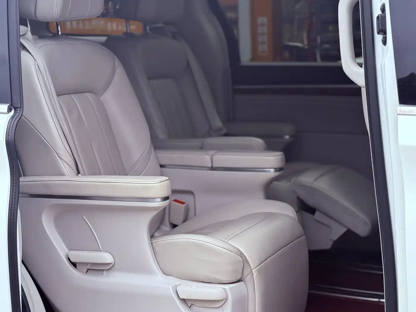 GAC Trumpchi Trumpchi M8 2018 320T Premium Edition фото 11