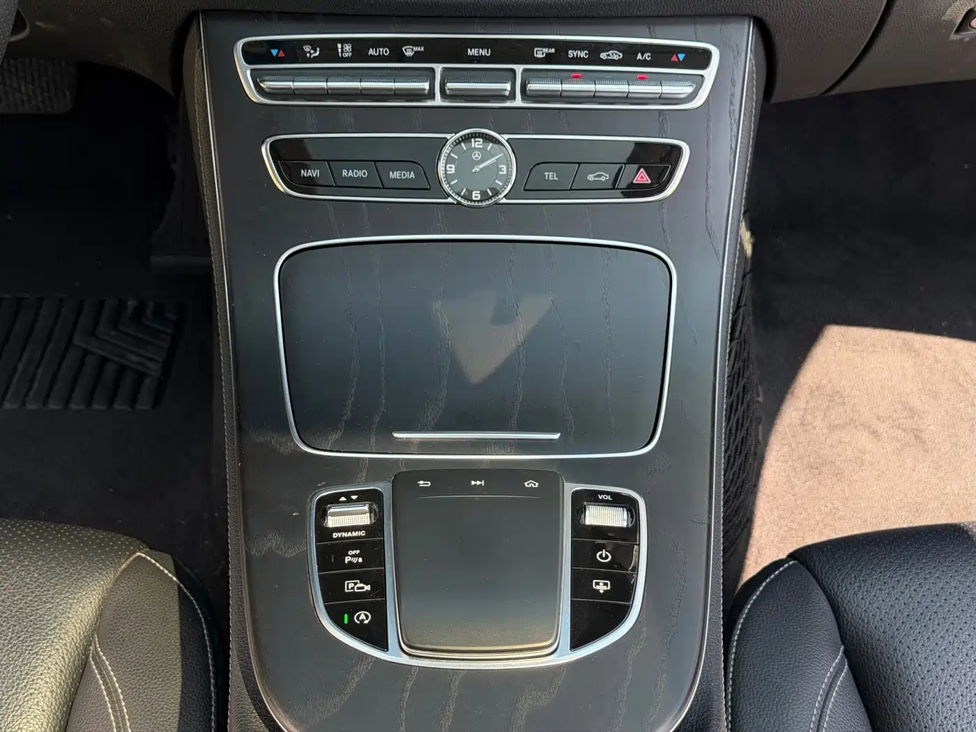 Mercedes-Benz E-Class 2019 E 300 L Sport Luxury фото 20