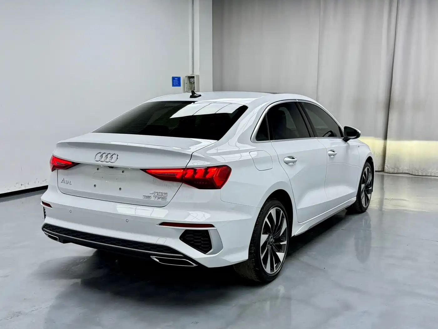 Audi A3 2023 A3L Limousine 35 TFSI Fashion Sport фото 16