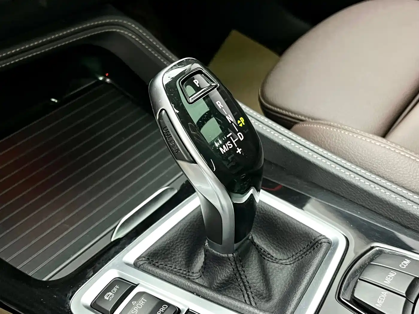 BMW 1 Series 2020 Model 120i M Sport Package фото 11