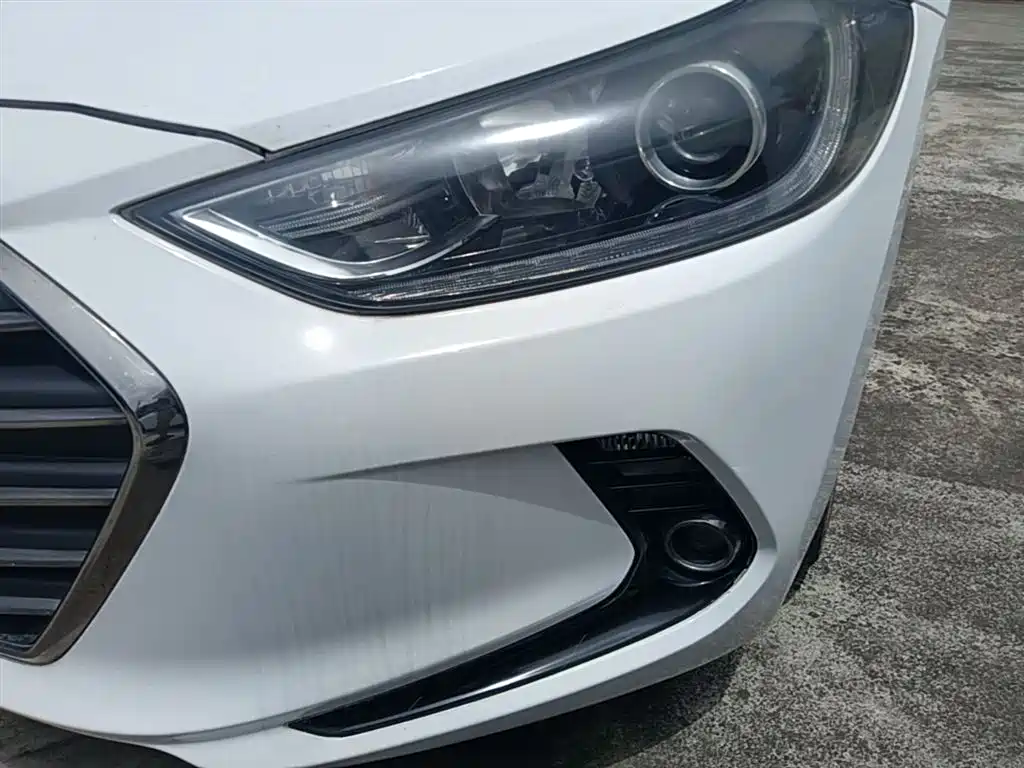 Hyundai Elantra 2016 Model 1.6L Automatic Smart Elite фото 24