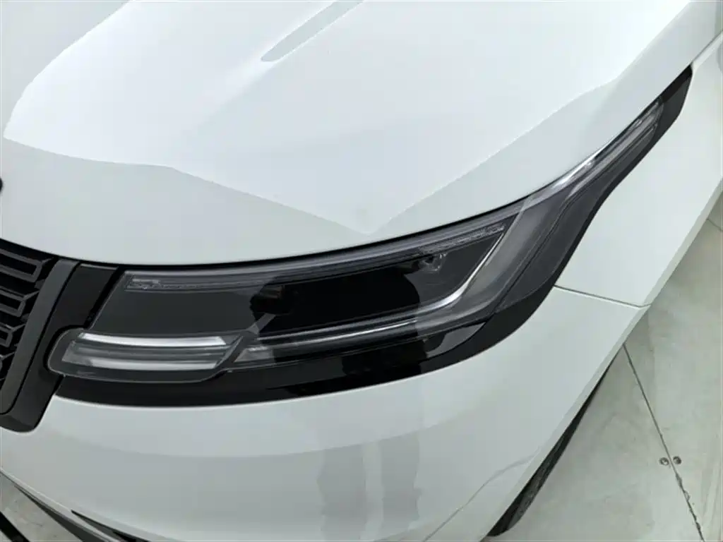 Land Rover Range Rover Velar 2024 Dynamic SE фото 28
