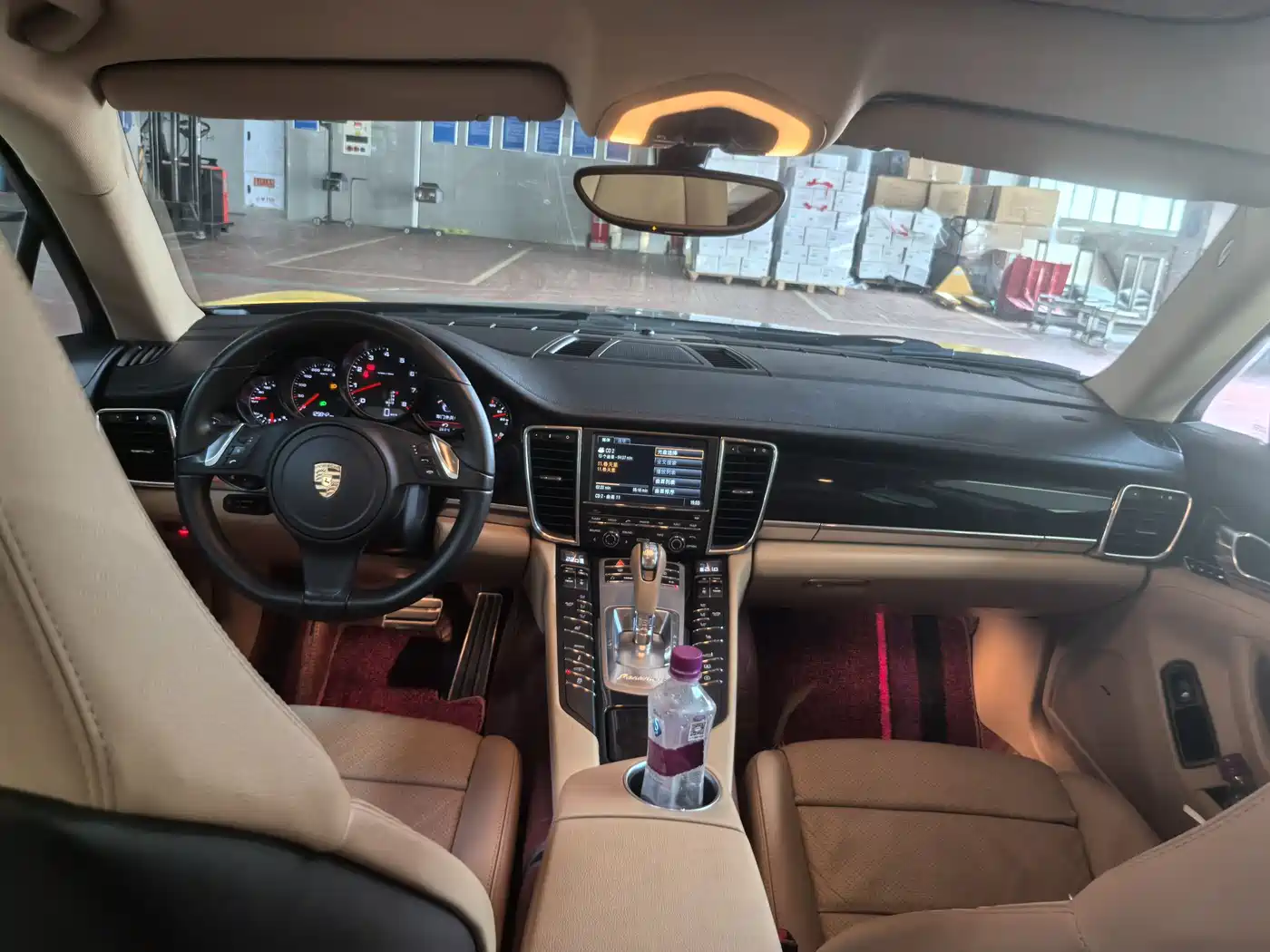 Porsche Panamera 2013 Panamera 4 Platinum Edition 3.6L фото 8