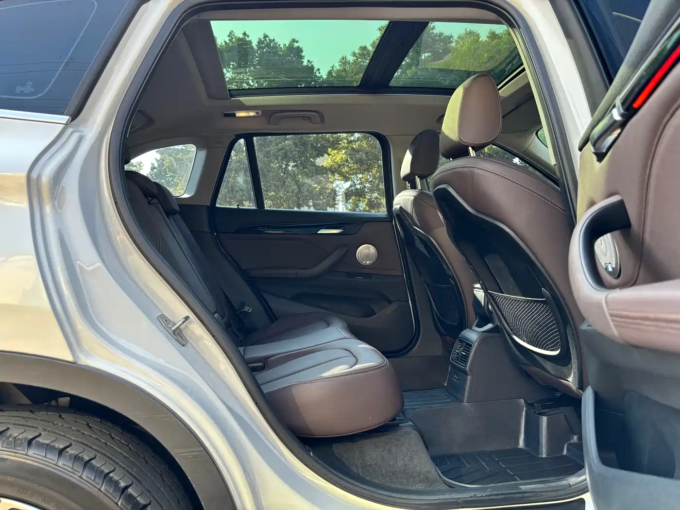 BMW X1 2020 sDrive20Li Premium Edition фото 14