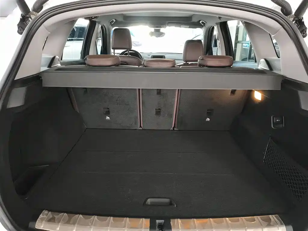 BMW X1 2018 xDrive20Li Premium Model фото 19