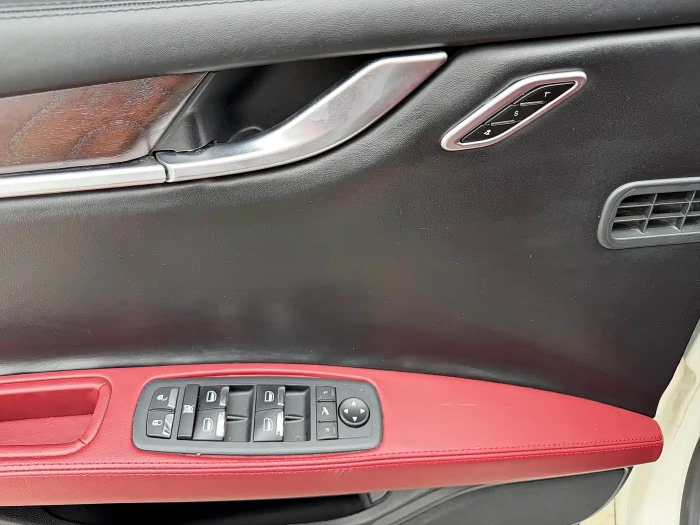 Maserati Ghibli 2014 2014 3.0T Standard