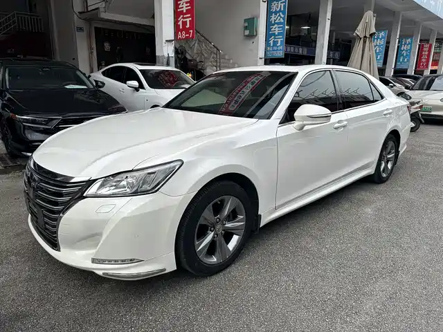 Toyota Crown 2015 2.5L Smart Edition