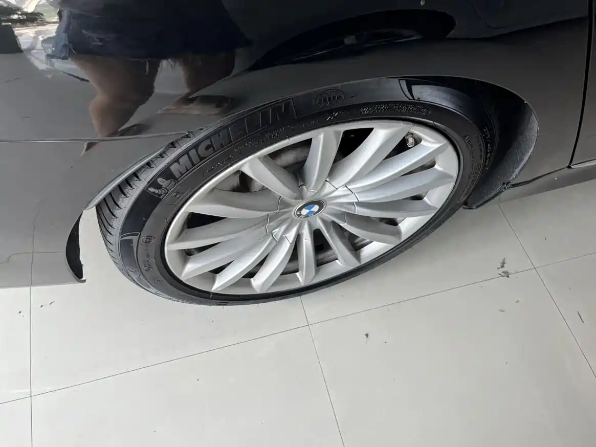 BMW 7 Series 2019 730Li Luxury Package фото 14
