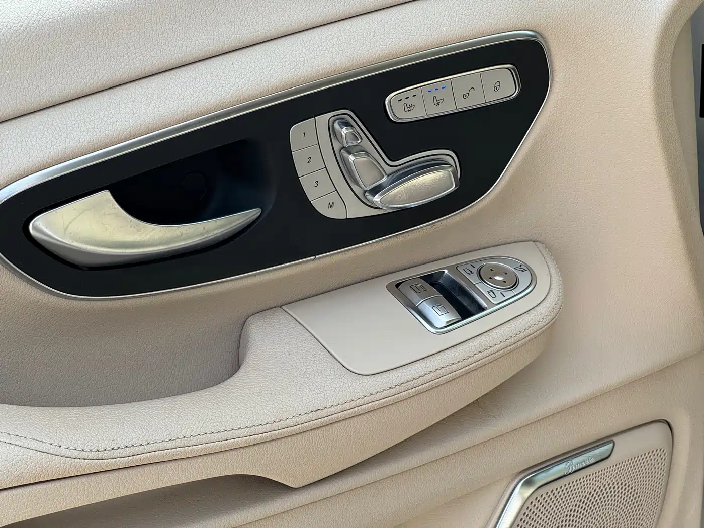 Mercedes-Benz V-Class 2016 V 260 L Premium Long фото 8