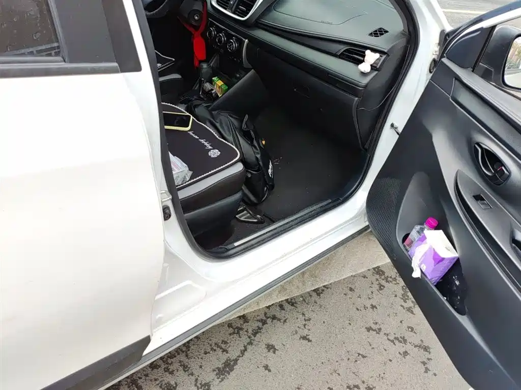Toyota YARiS L Zhi Xuan 2020 Zhi Xuan X 1.5L CVT Leading фото 20