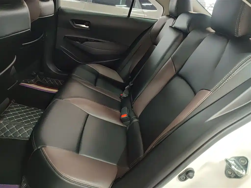 Toyota Allion 2022 2.0L Pioneer Edition фото 13