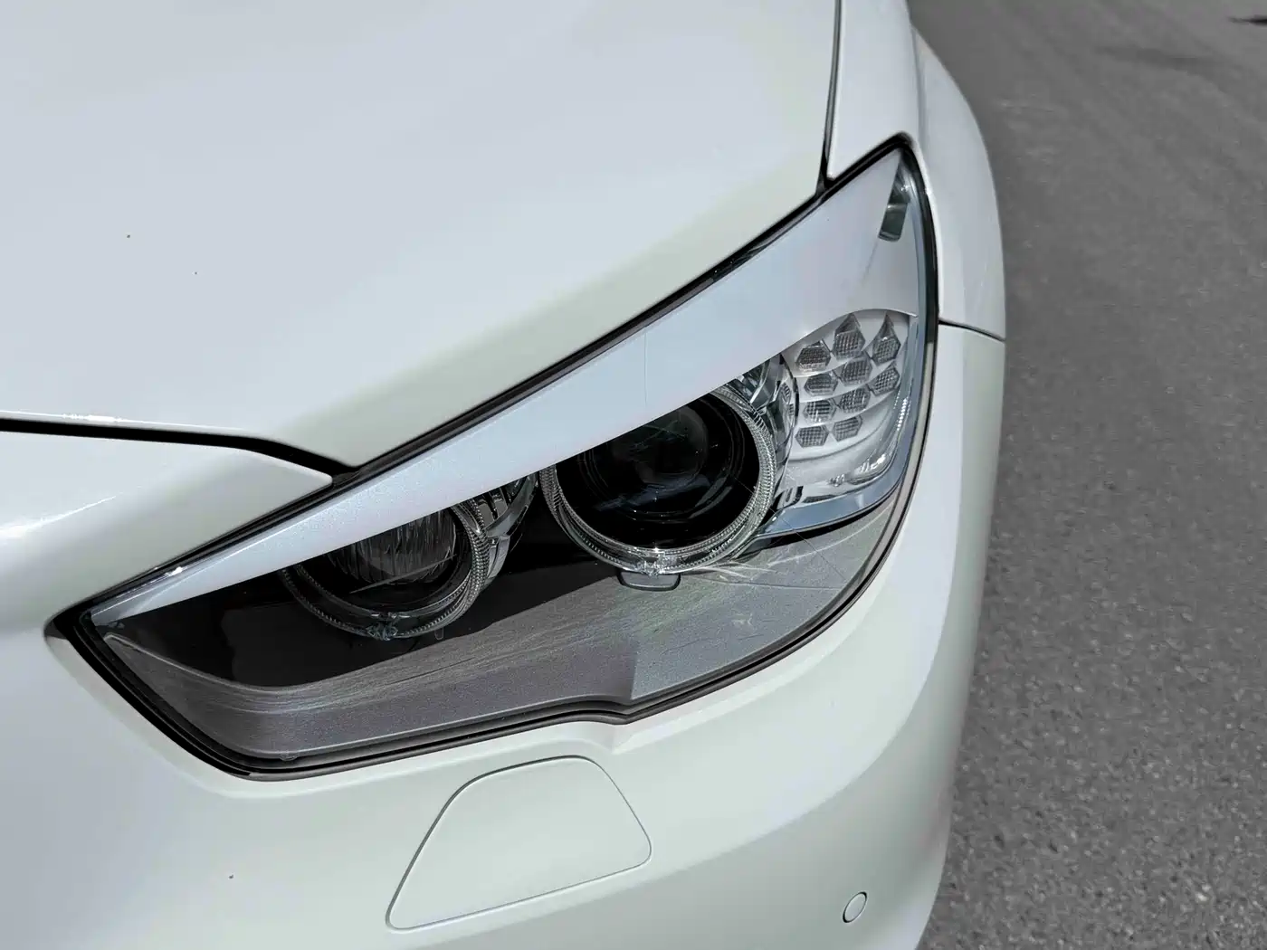 BMW 5 Series GT 2014 535i xDrive фото 14