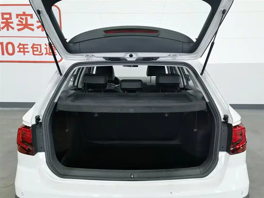 Volkswagen C-TREK 2020 1.5L Automatic Comfort Edition фото 16