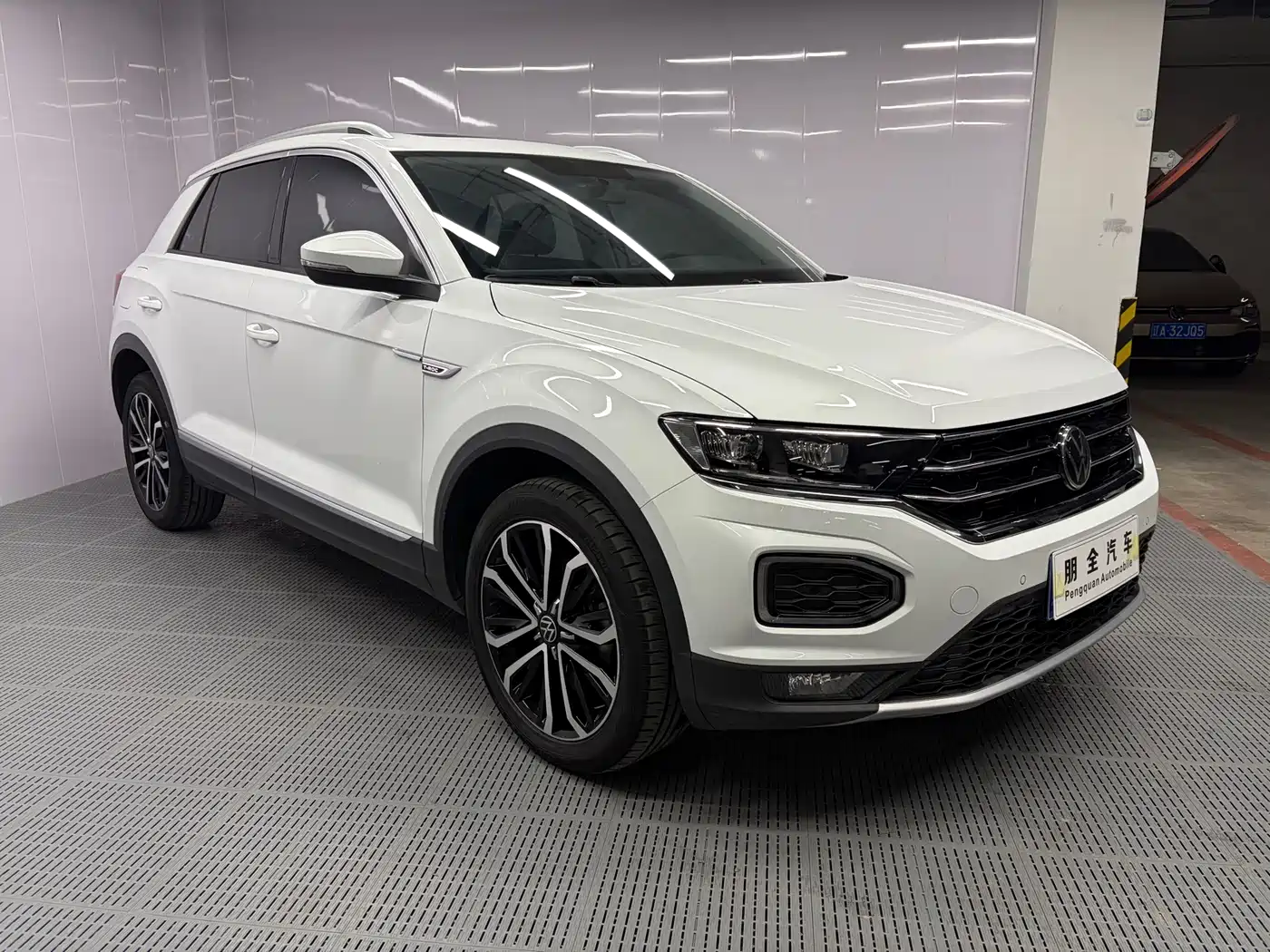 Volkswagen T-ROC 2022 280TSI DSG 2WD Comfort PLUS фото 3