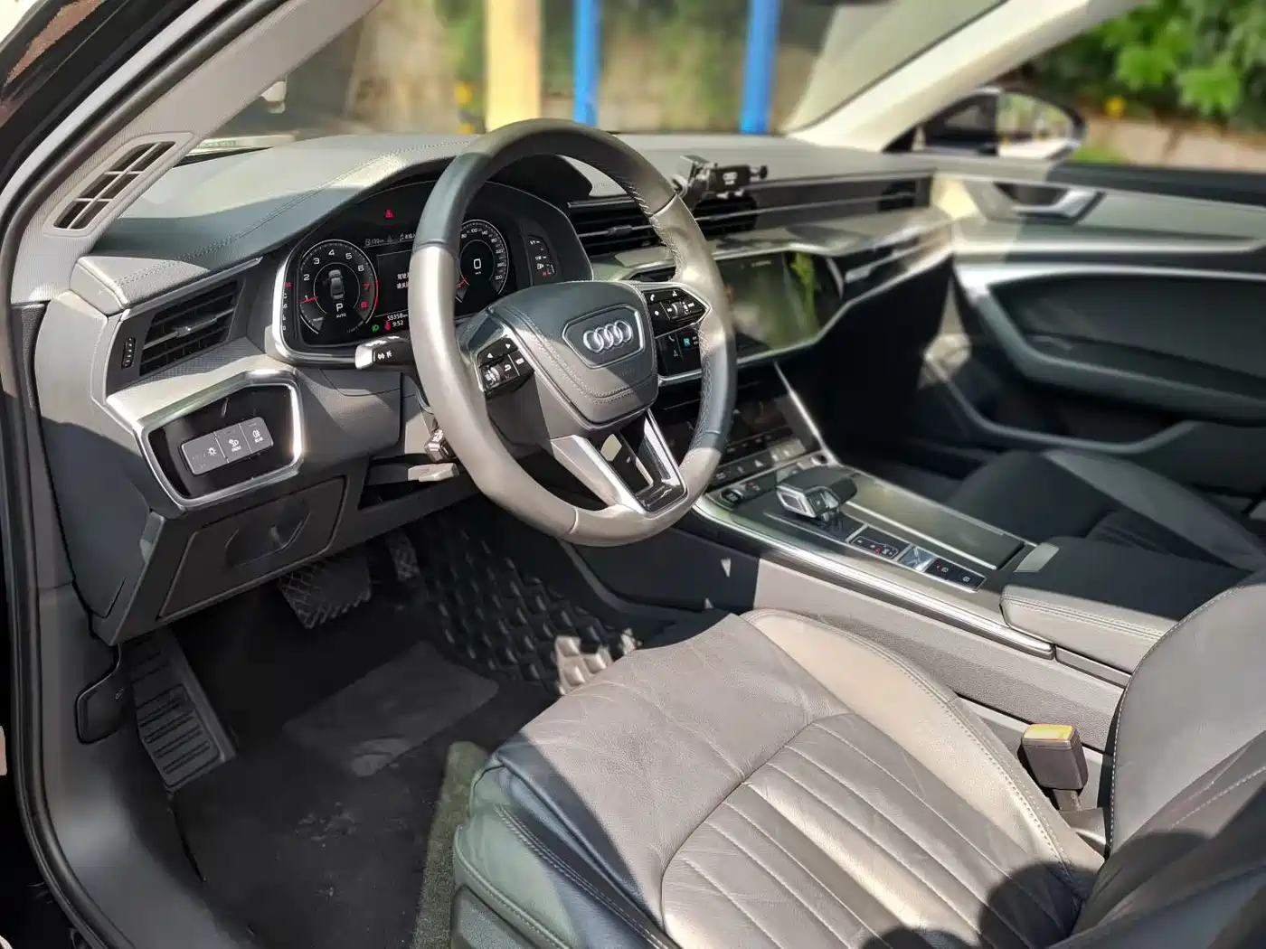 Audi A6L 2021 40 TFSI Luxury Elegance фото 3