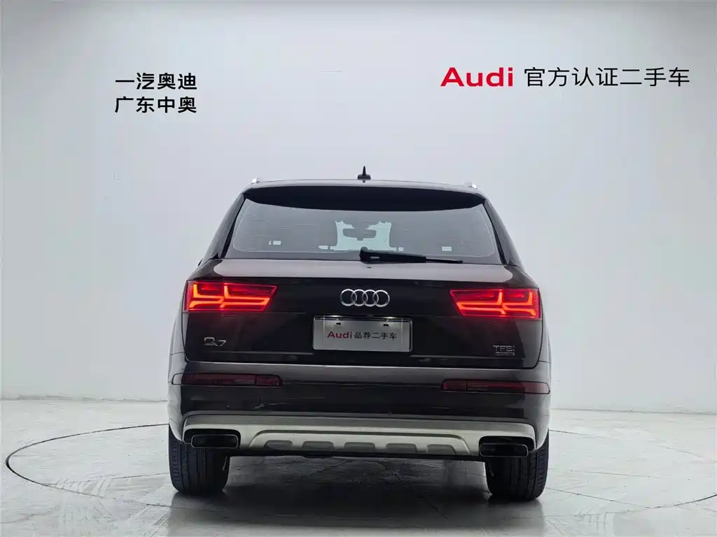 Audi Q7 2018 40 TFSI Comfort фото 5