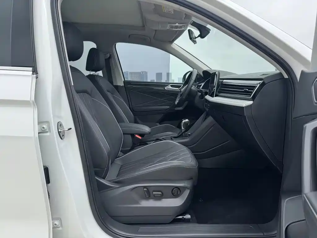 Volkswagen Tiguan, миниатюра 15