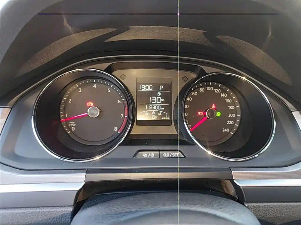 Volkswagen Bora 2017 1.6L Automatic Fashion Edition фото 12