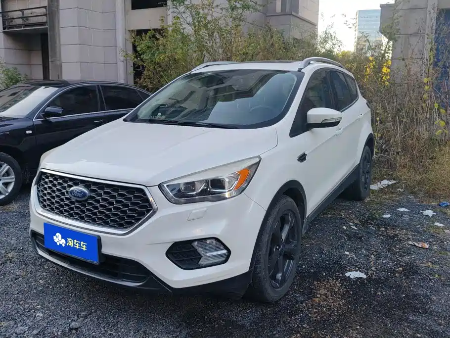 Ford Kuga 2019 2018 EcoBoost 180 FWD Luxury Wing