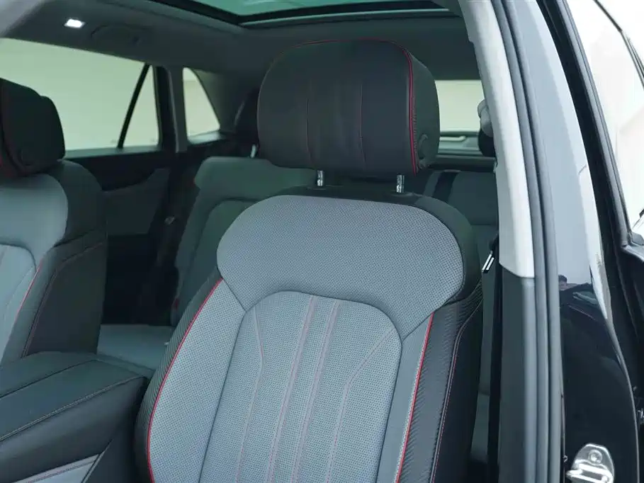 Volkswagen Teramont 2024 Teramont X 380TSI 4WD Premium Luxury Edition фото 13