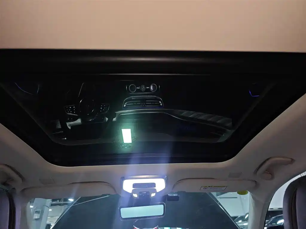 Hongqi H9 2020 2.0T Smart Connection Qi Chang Edition фото 14
