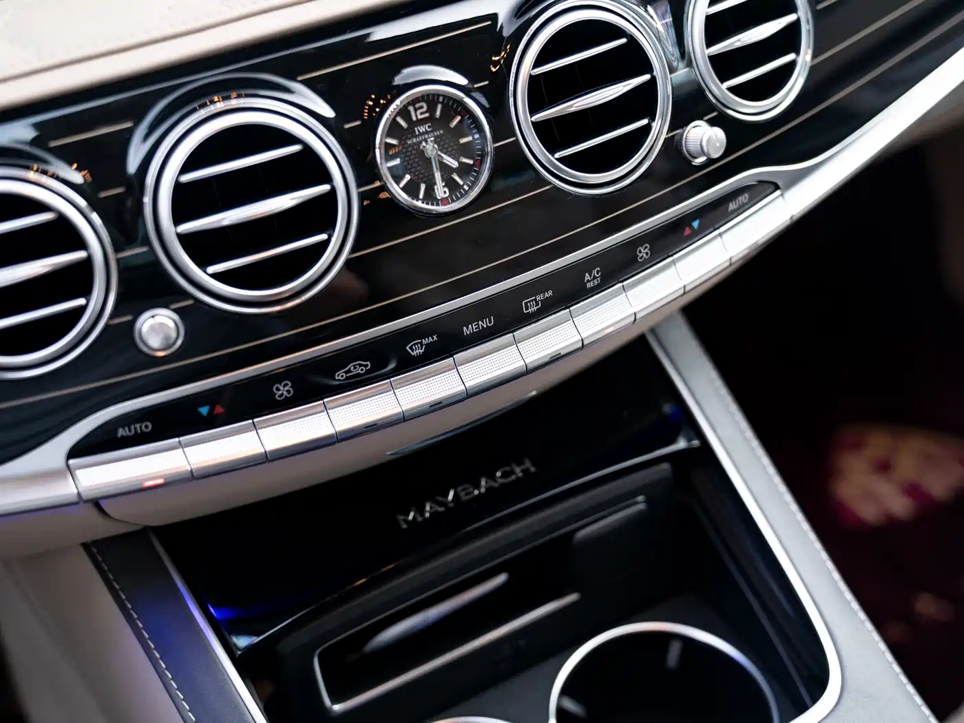Mercedes-Benz Maybach S-Class 2018 Model S 680 фото 15