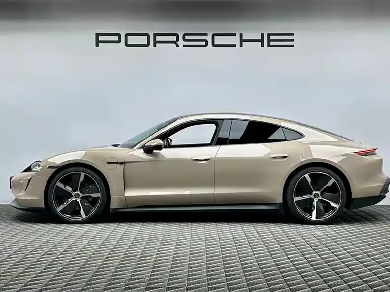 Porsche Taycan 2020 Taycan фото 4