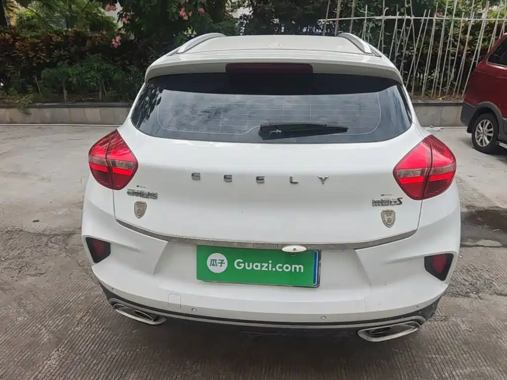 صورة 6 - Geely Emgrand GS