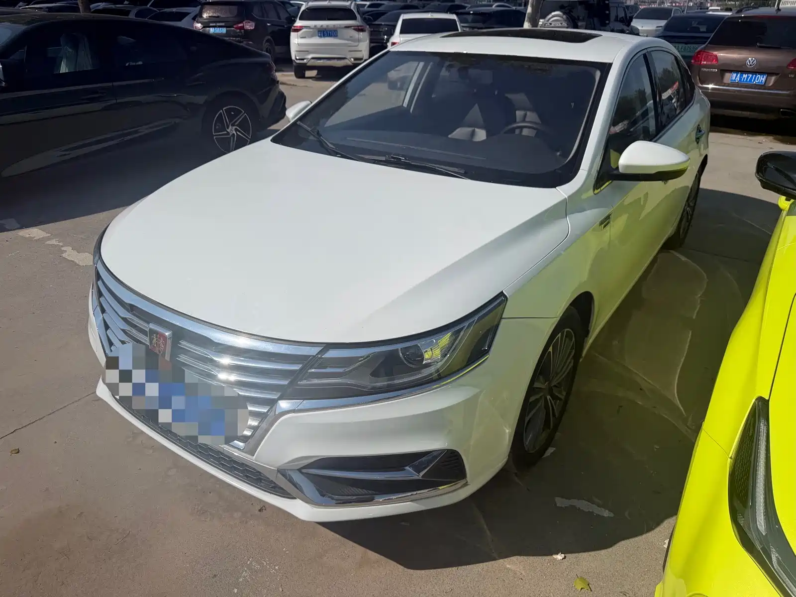 Фото 1 - Roewe i6