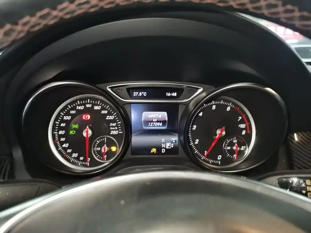 Mercedes-Benz CLA (Import) 2016 Facelift CLA 220 4MATIC фото 12