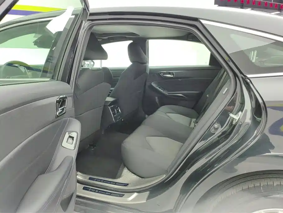 Toyota Avalon 2019 2.0L Progressive Edition (China VI) фото 11