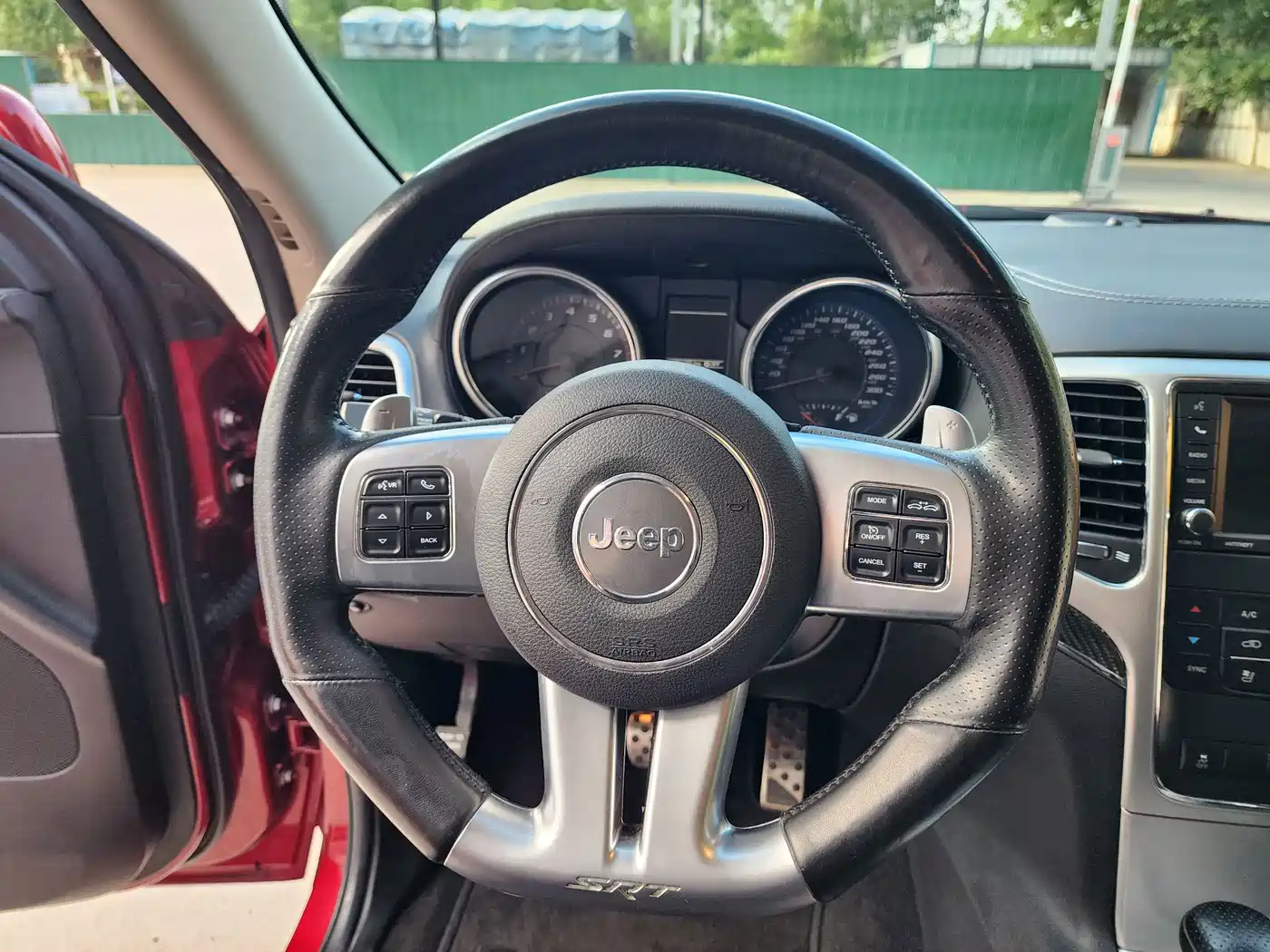 Jeep Grand Cherokee SRT 2012 2012 6.4L SRT8