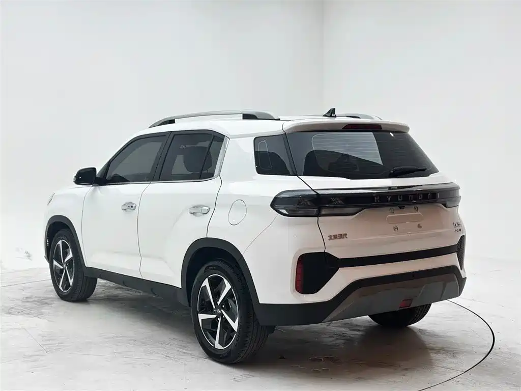 Hyundai Beijing Hyundai ix35 2021 240TGDi DCT 2WD GLS Leading Edition фото 4