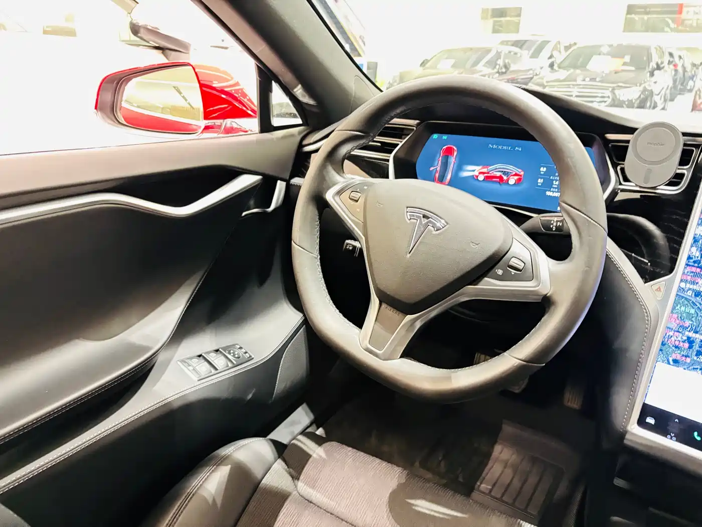 TESLA MODEL S
